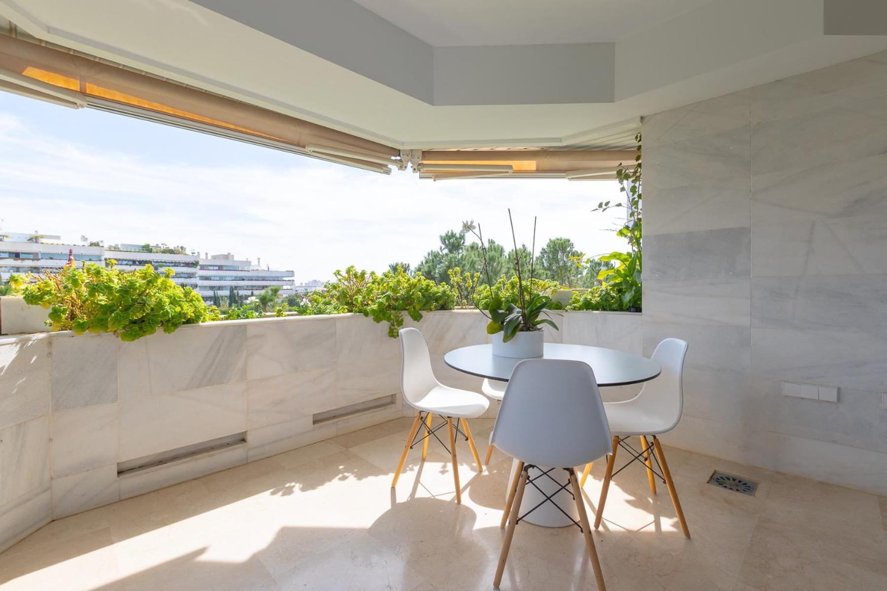 Lujoso Apartamento Con Piscina En Paseo Maritimo Marbella Exteriér fotografie