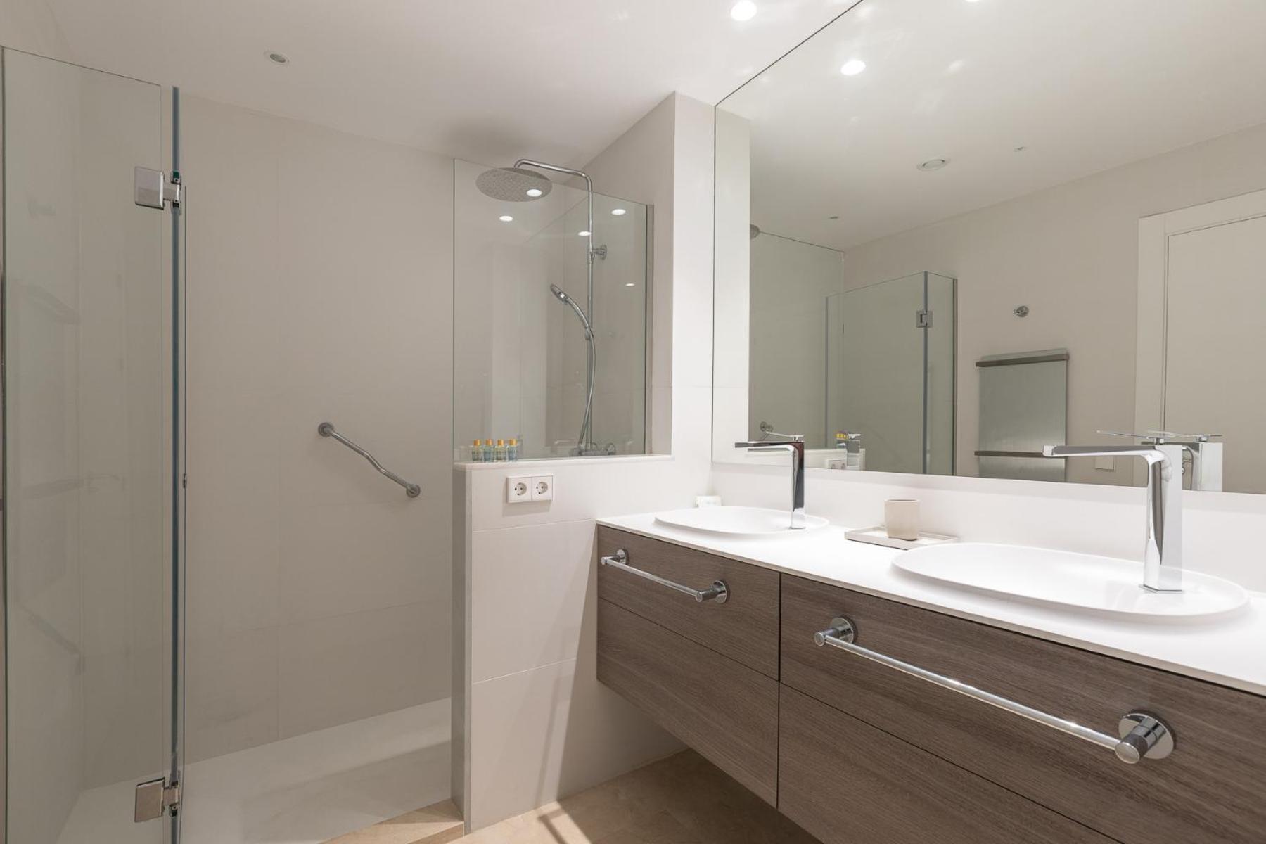 Lujoso Apartamento Con Piscina En Paseo Maritimo Marbella Exteriér fotografie