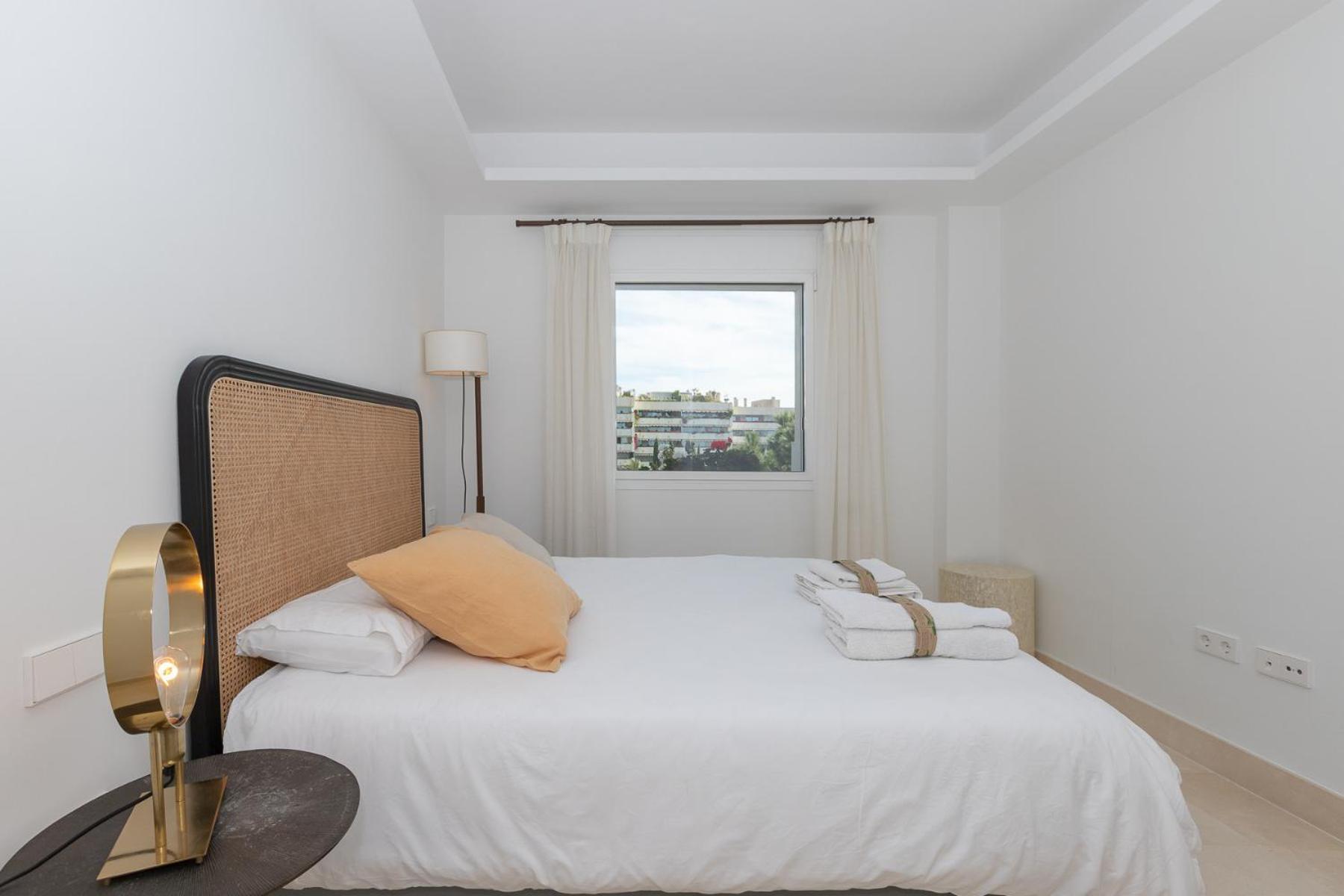 Lujoso Apartamento Con Piscina En Paseo Maritimo Marbella Exteriér fotografie
