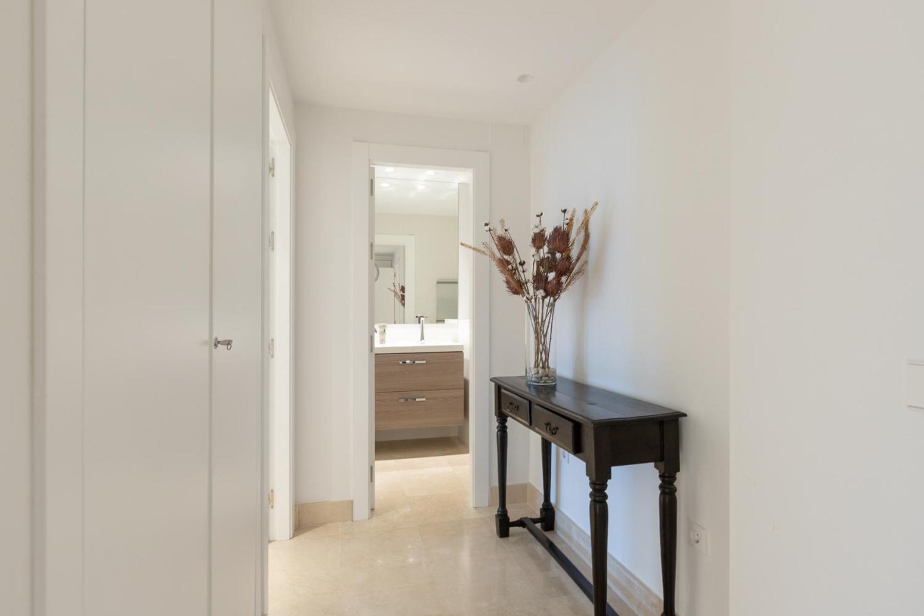 Lujoso Apartamento Con Piscina En Paseo Maritimo Marbella Exteriér fotografie